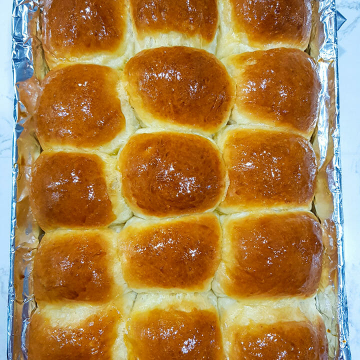 12 Creative Homemade Dinner Rolls Variations COOKMORPHOSIS