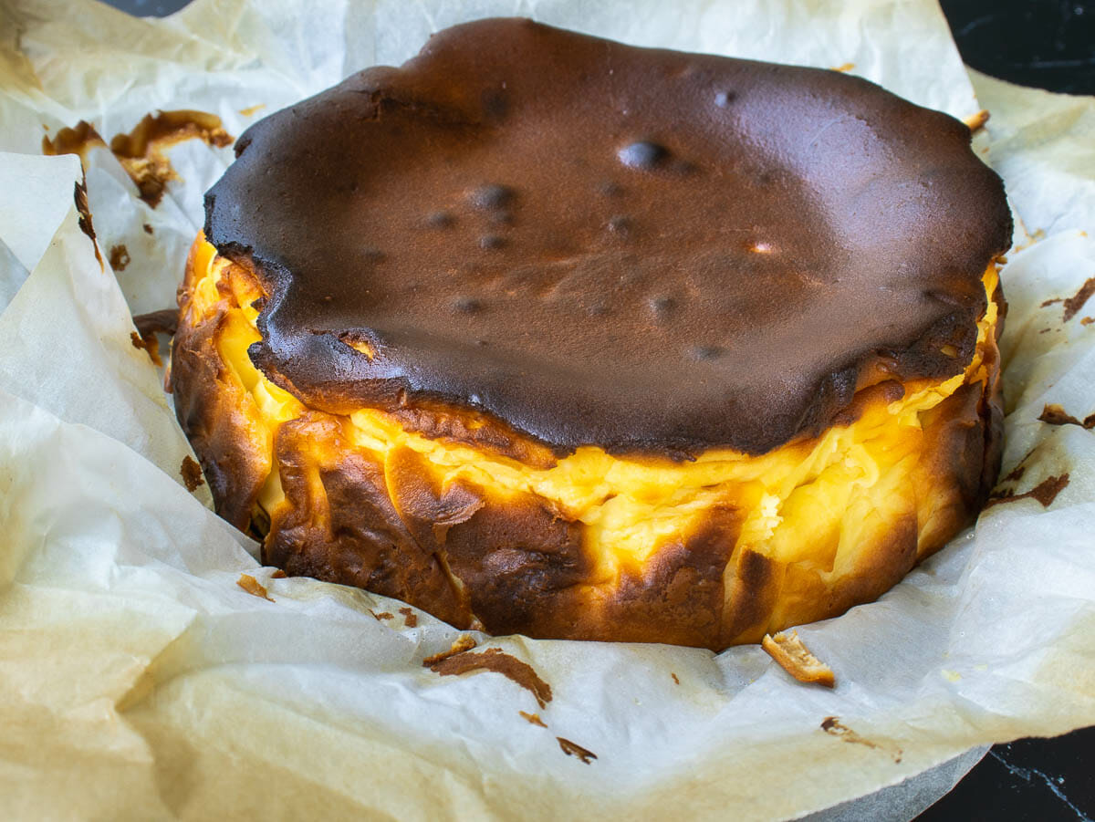 a whole creamy basque burnt cheesecake