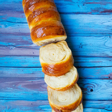 3 slices of sweetened condensed milk bread